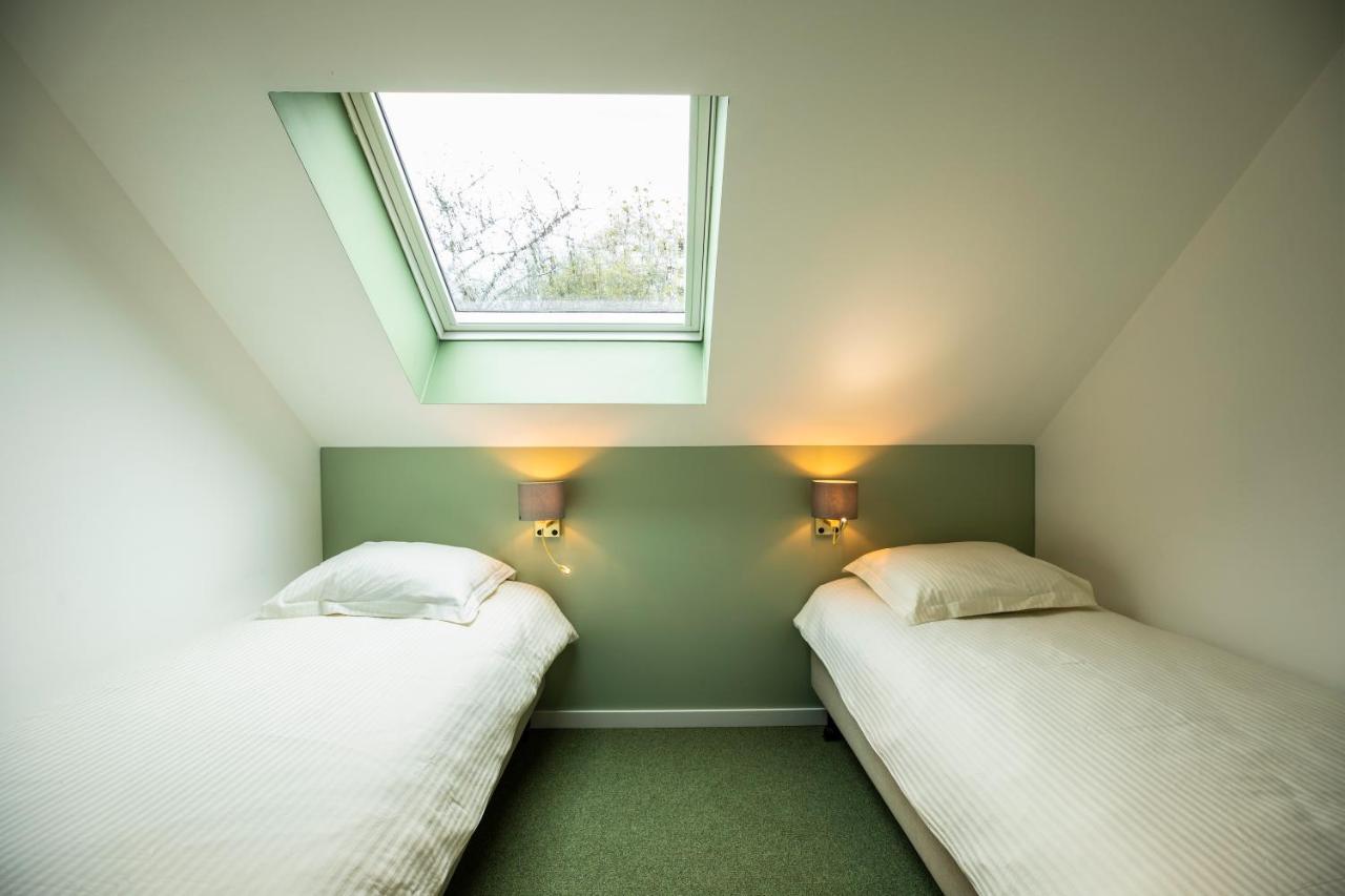 Housing Hotel