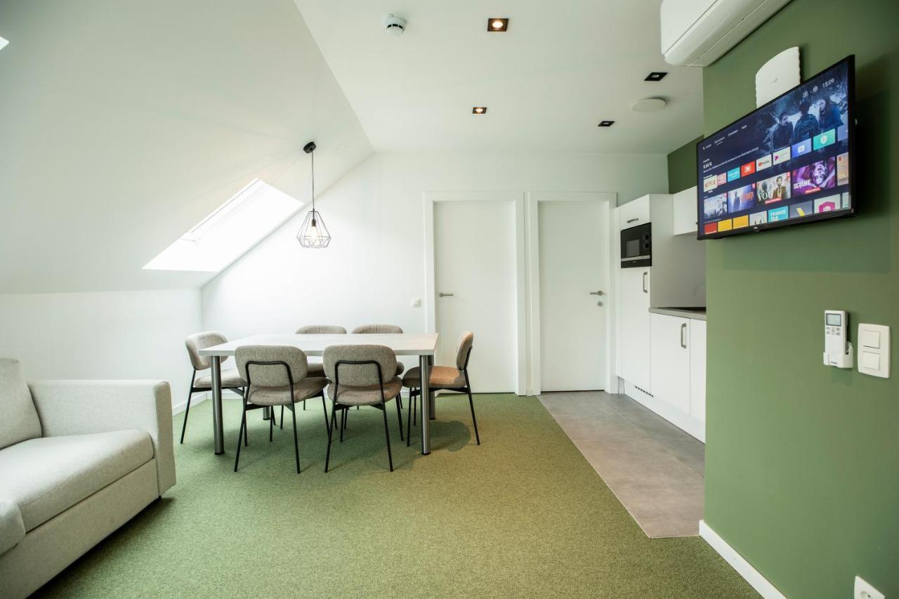 Hotel Housing